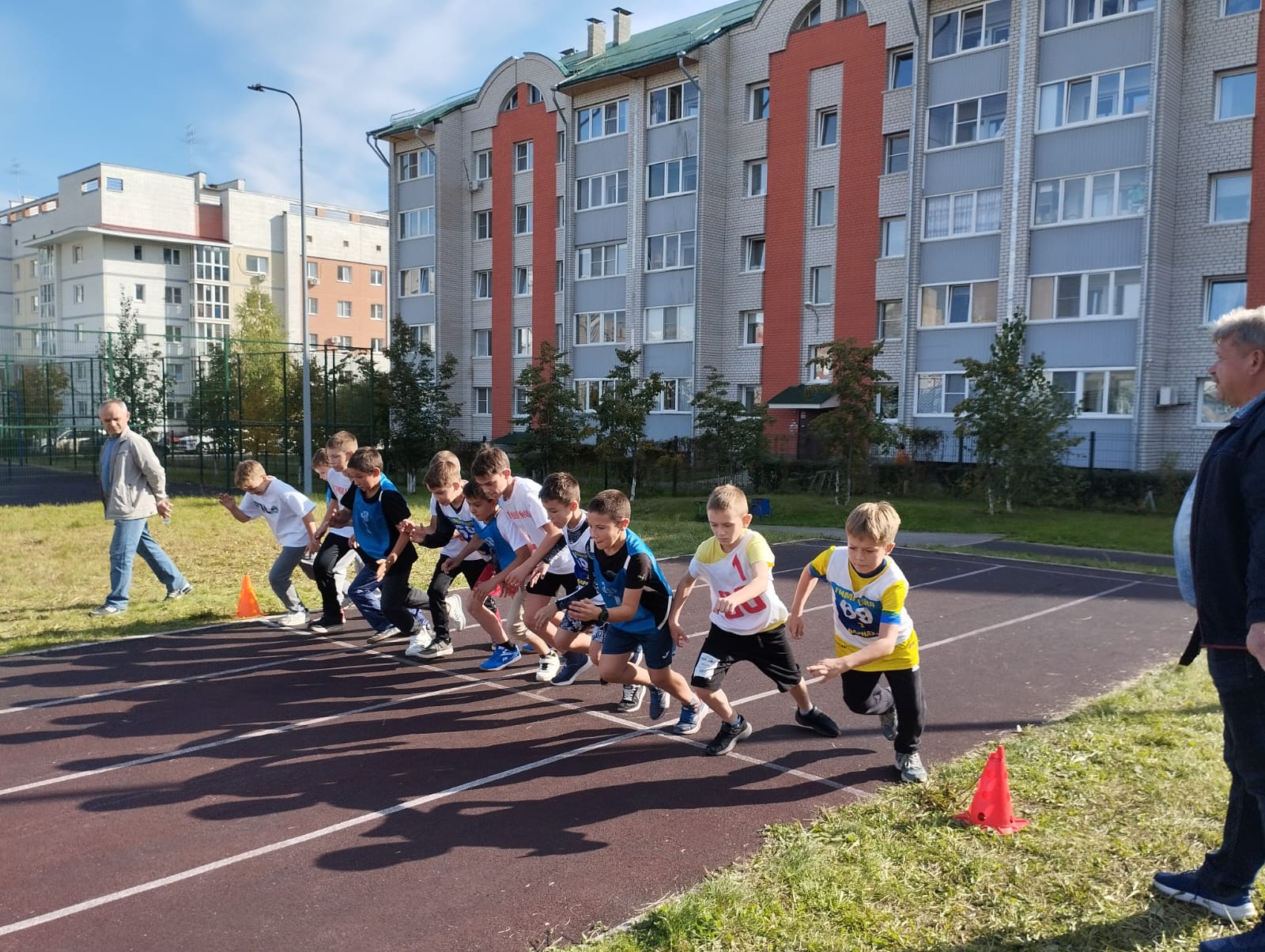 Соревнования по многоборью среди 4 классов в Железнодорожном районе.